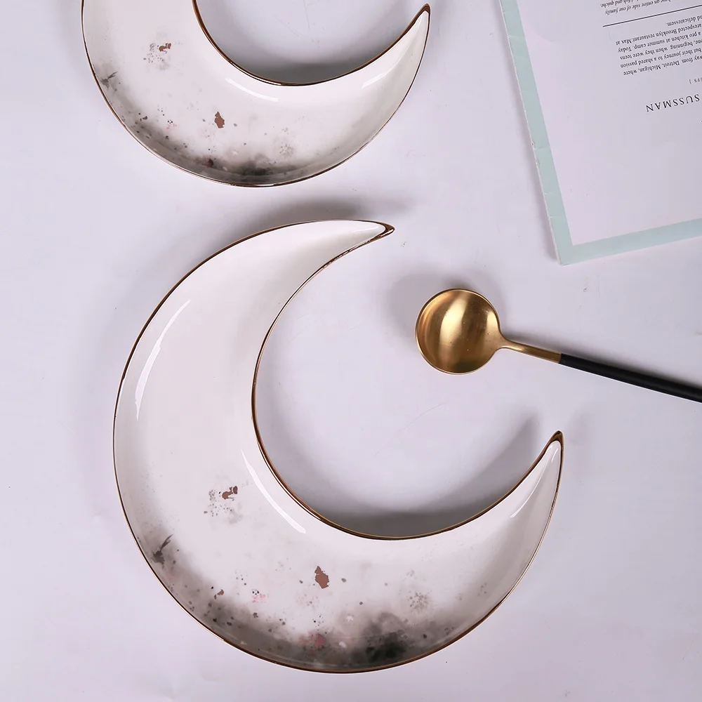 Wholesale Decor Islam Ramadan Custom Cheap Dish White Small Snack Serving Dish Novelty Mubarak  Eid Moon Shape Ceramic Dishes