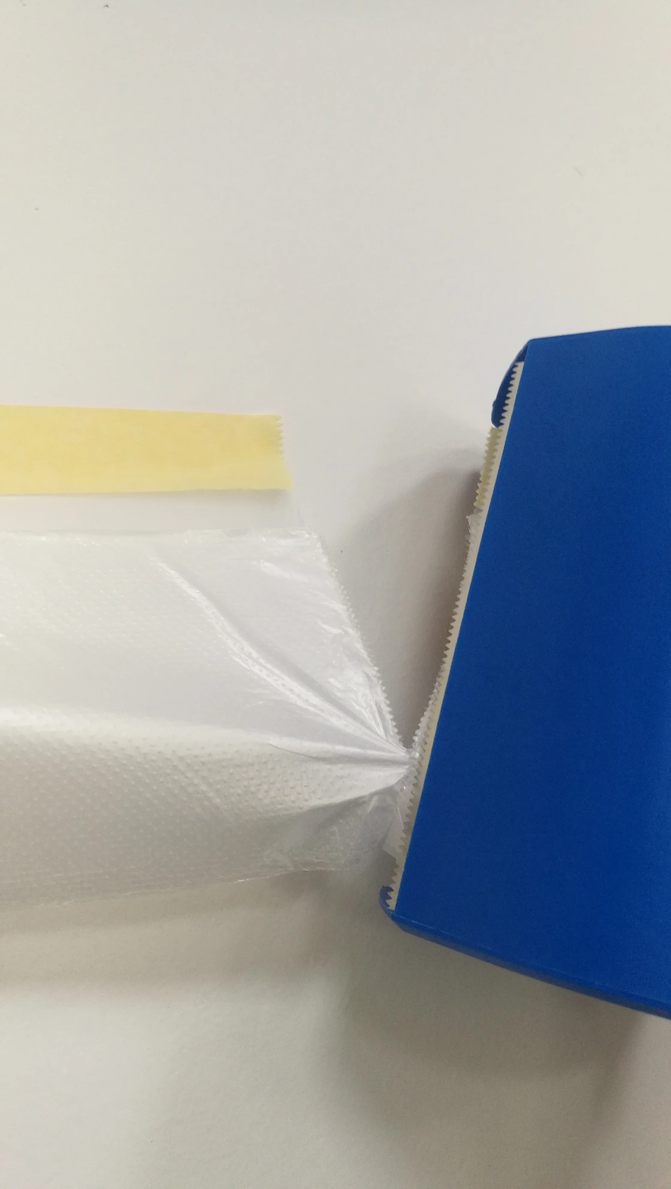 
10 cm Plastic Masking Film Dispenser For Protection 