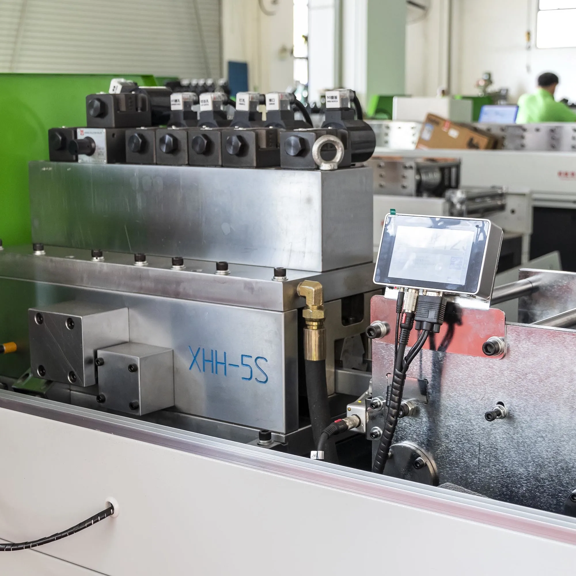 Prefabricated Rollform Cold Formed Light Steel Structures Building Machine