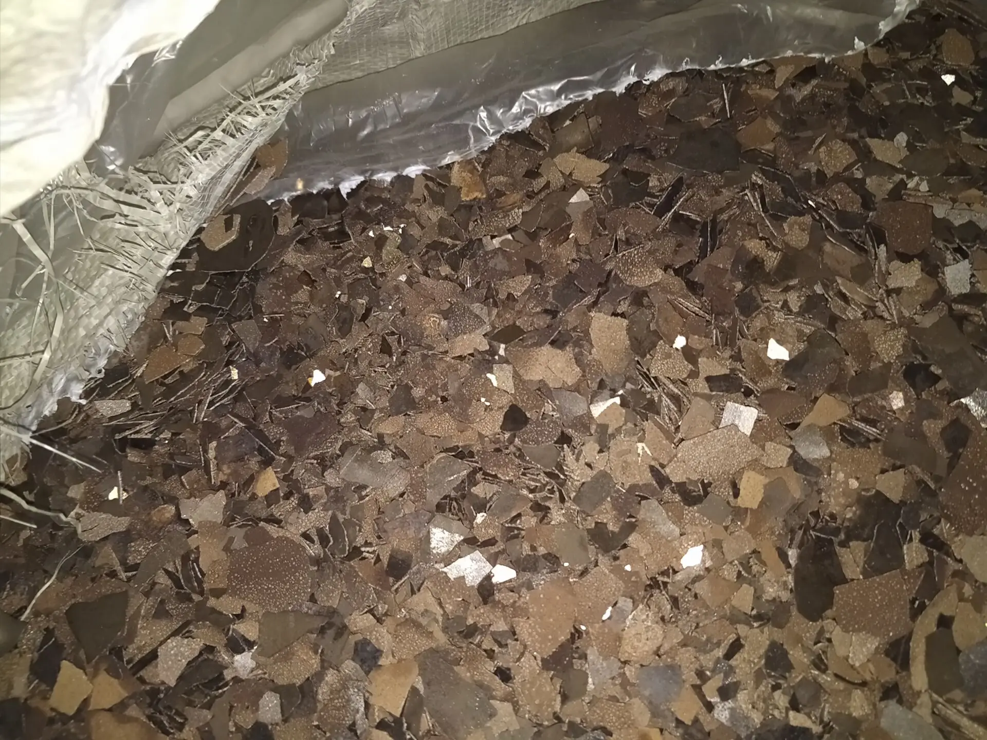 
China high quality Electrolytic Manganese flakes 