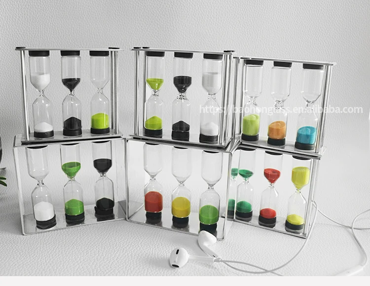 XINBAOHONG Traditional Design Metal Frame Tea Hourglass 3 4 5 Minute Wholesale Gift Item