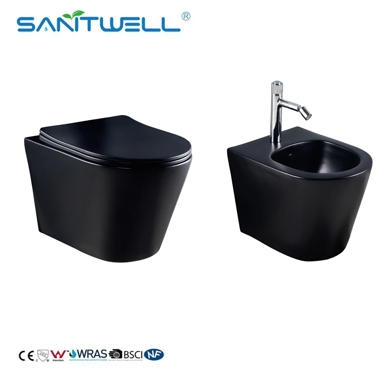 Современный унитаз без