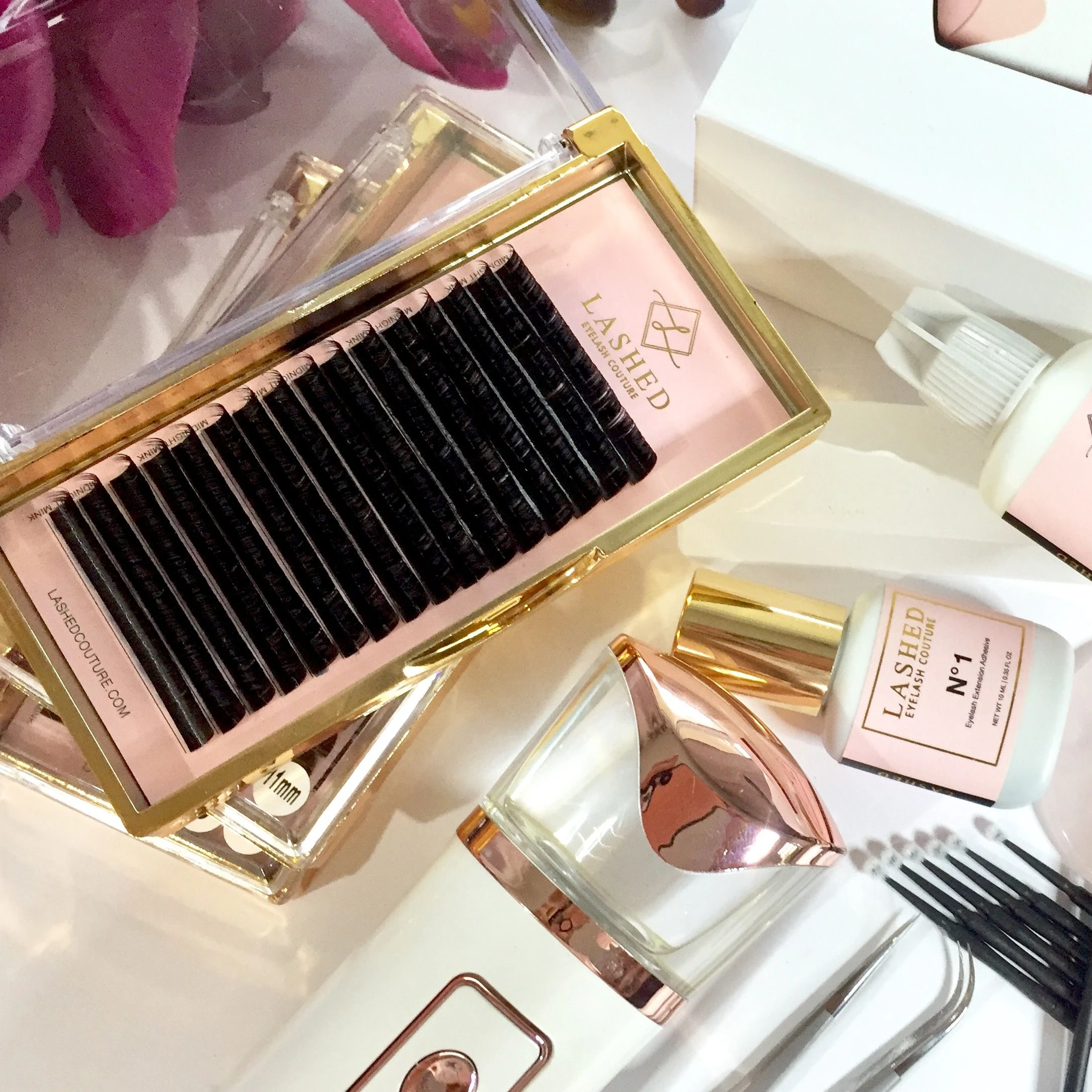 Queena Fan Eyelashes Vendor Volume Fast Fan Faux mink Eyelashes Extension Lashes extensions