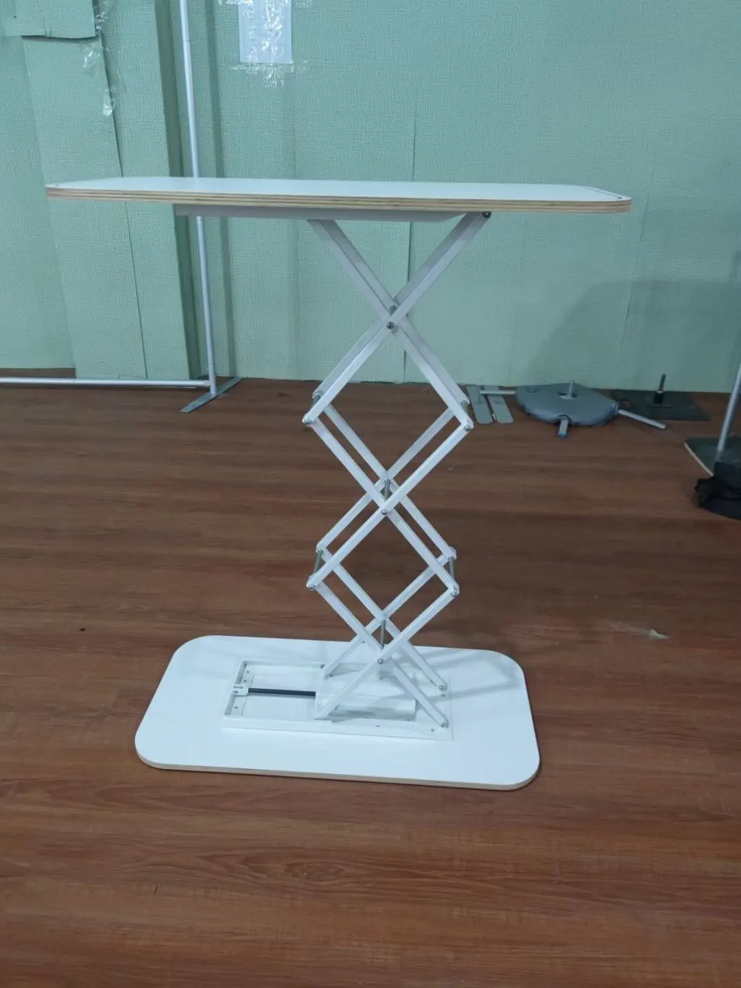 Chinese Manufacturer Foldable Trade Show Frame Pop Up Counter Promotion Table Display