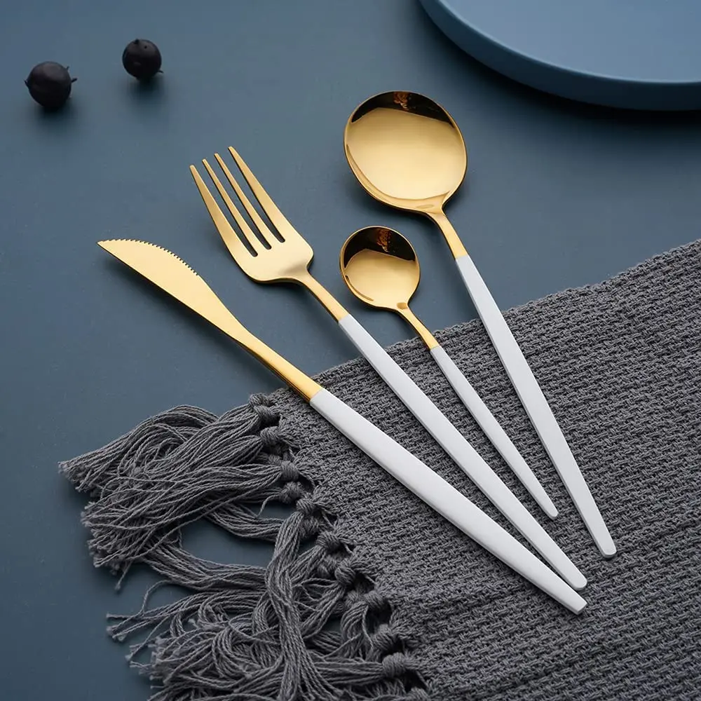 Fashion Disposable Cutlery Price Golden Supplier Acrylic Cream Jar With Spoon