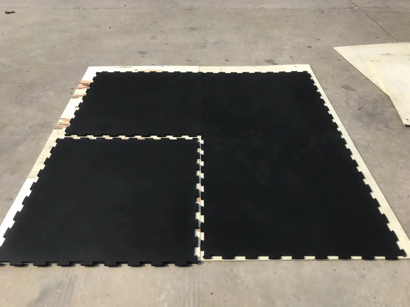 100% caucho EPDM pisos precio bajo rubber