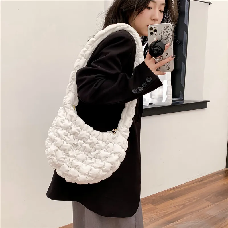 Multi-color Plain Quilted Wrinkle Puffy Underarm Bag Wholesale Zipper Closure Bubble Handbag Women Padded Purse Shoulder Bag