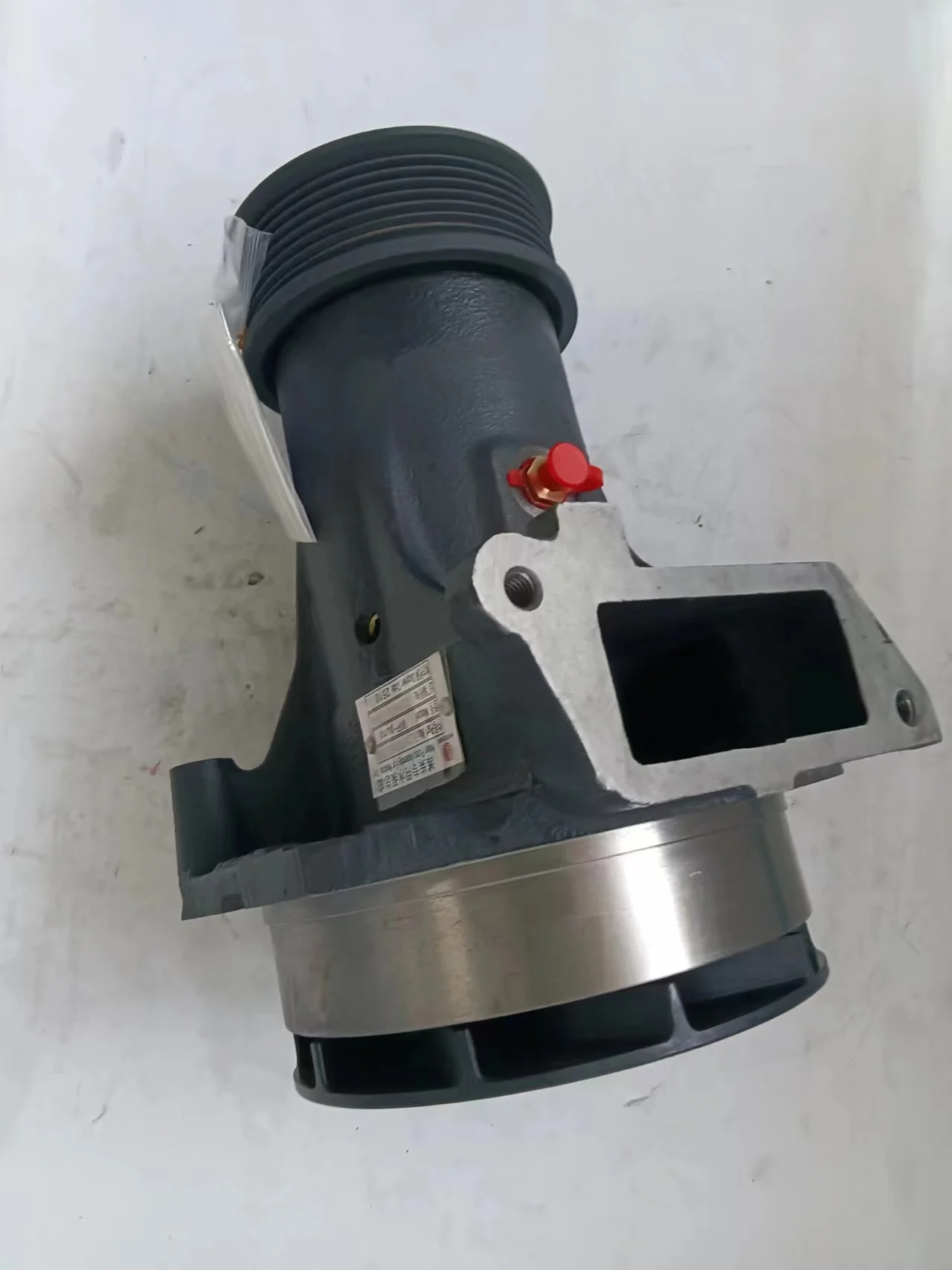 Weichai other truck diesel engine spare parts Water pump 1000712812 for sinotruck howo