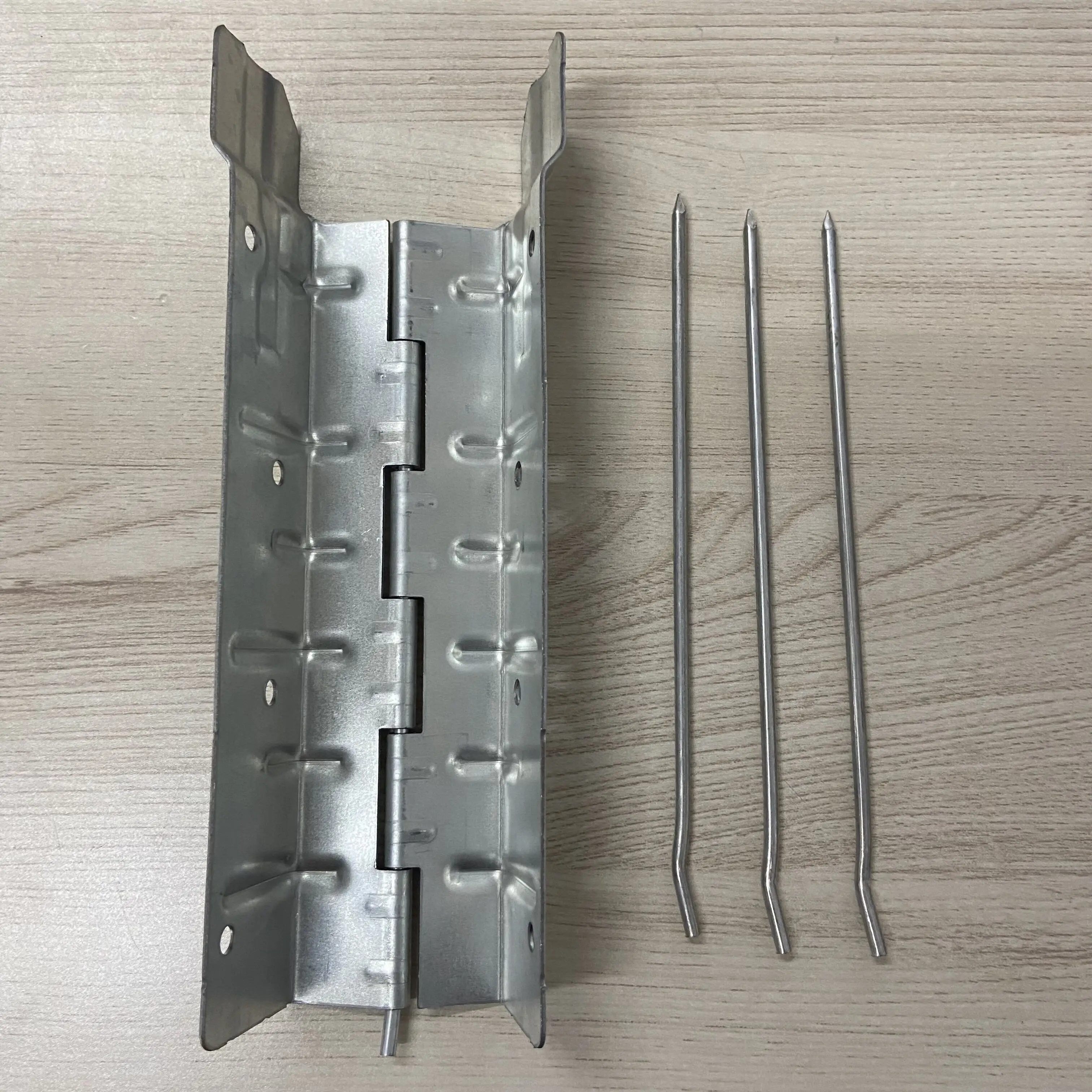 Hot Sale European Type Zinc plated 1.2mm Pallet Collar Hinge