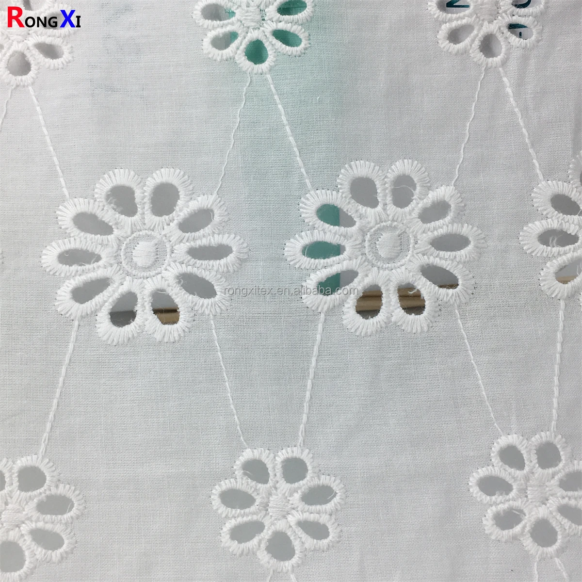 Design Low Price RXF0603 Brand New Flower Italian White Eyelet Cotton Embroidery Fabric With High Quality