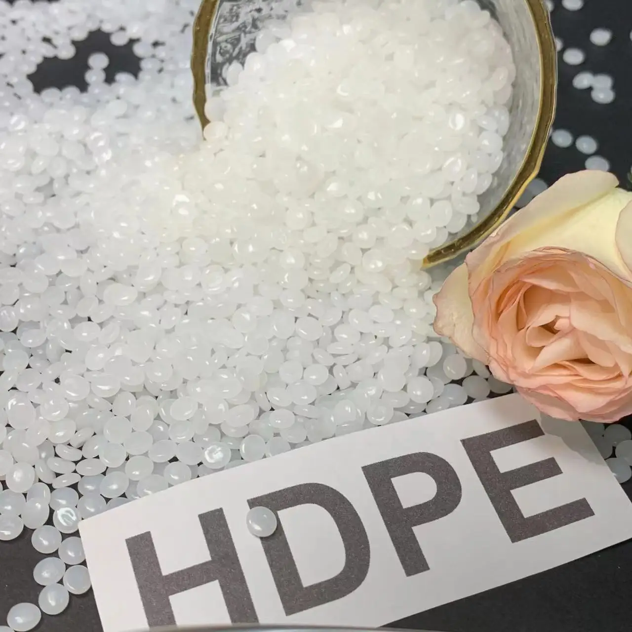 Wholesale HDPE granules for toys closures high gloss high impact injection molding HDPE pellets