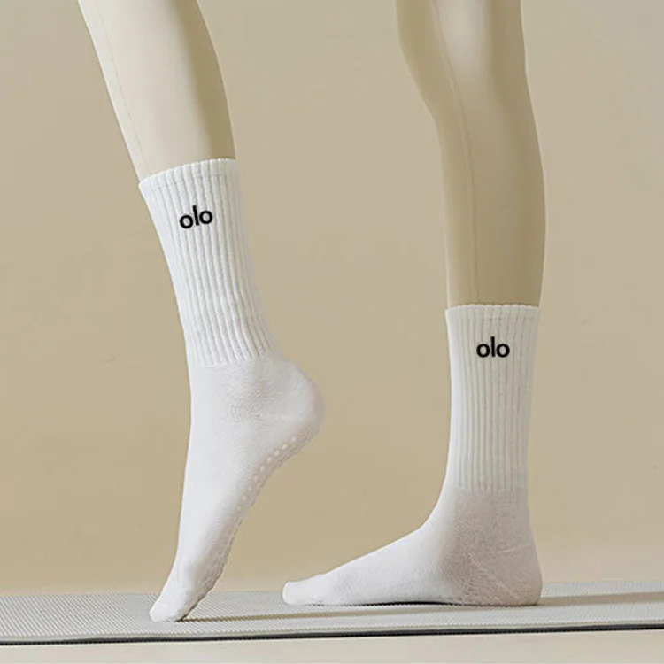 al o Free Sample Luxury Quality Men Crew Socks Unisex Custom Design Socks 100% Cotton Sport Socks With Logo