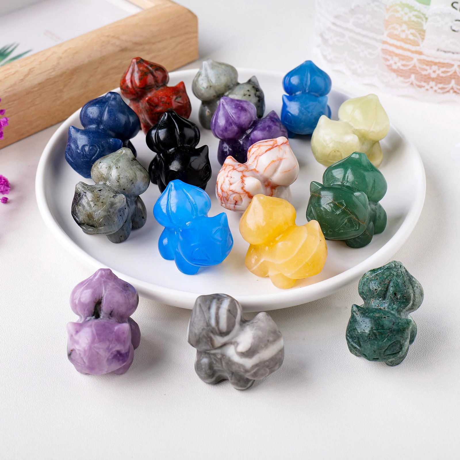 Wholesale of natural crystal carvings  Crystal bulbasaur spiritual healing  financial luck  home decoration