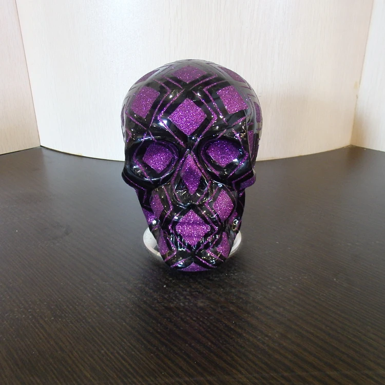 
2020 Western Halloween scary cranium decoration LED lighting realistic haunted house props 