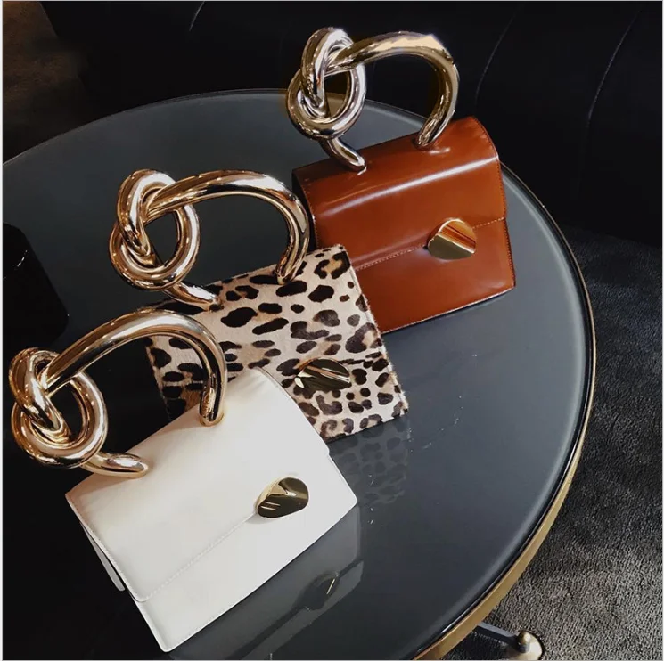 Повседневные сумки с металлическими ручками женская сумка-мессенджер 2020 брендовые через плечо цепочкой сумка кошельки шикарная