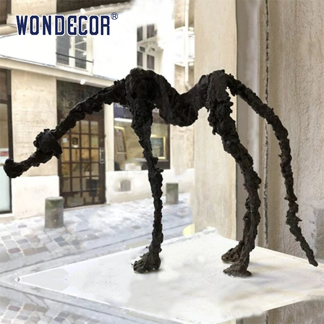 Customized Artist Alberto Giacometti Abstract Metal Art Sculpture Love Dog Bronze Sculpture