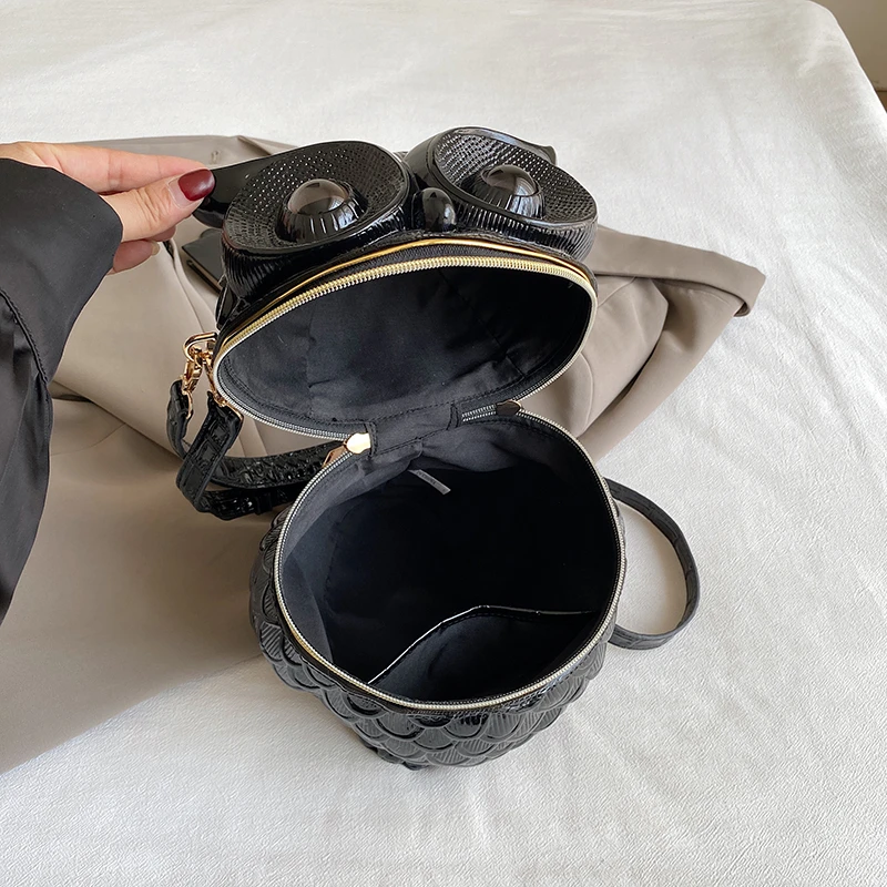 3D Women Owl Shaped Crossbody Shoulder Bag PU Leather Unique Handbag Novelty Gothic Style Creative Purses