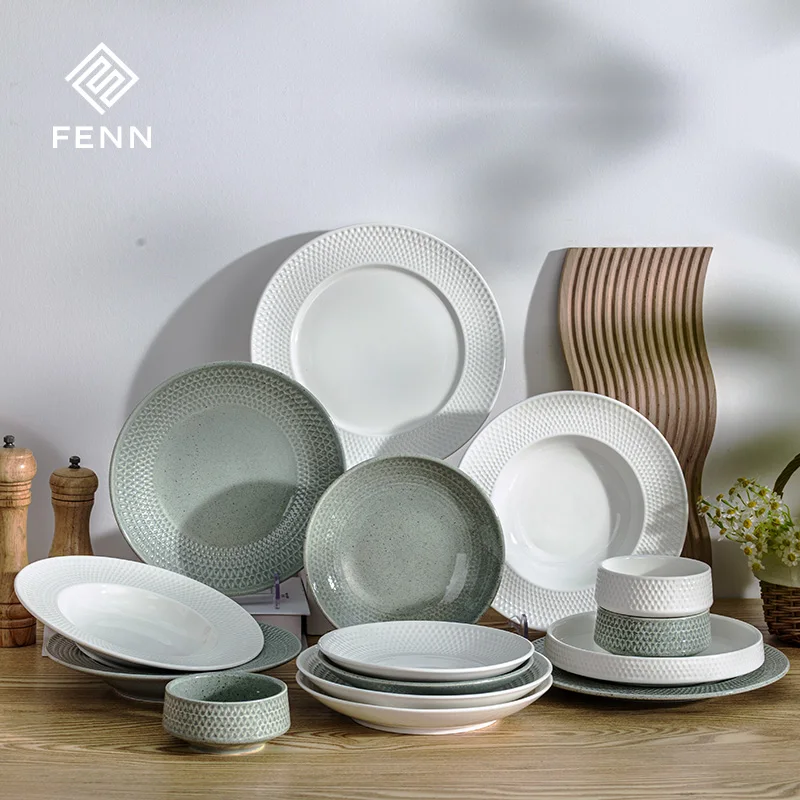 Factory wholesale custom white tableware dishes dinner sets unbreakable plates ceramic table service dishes for kitchen and home