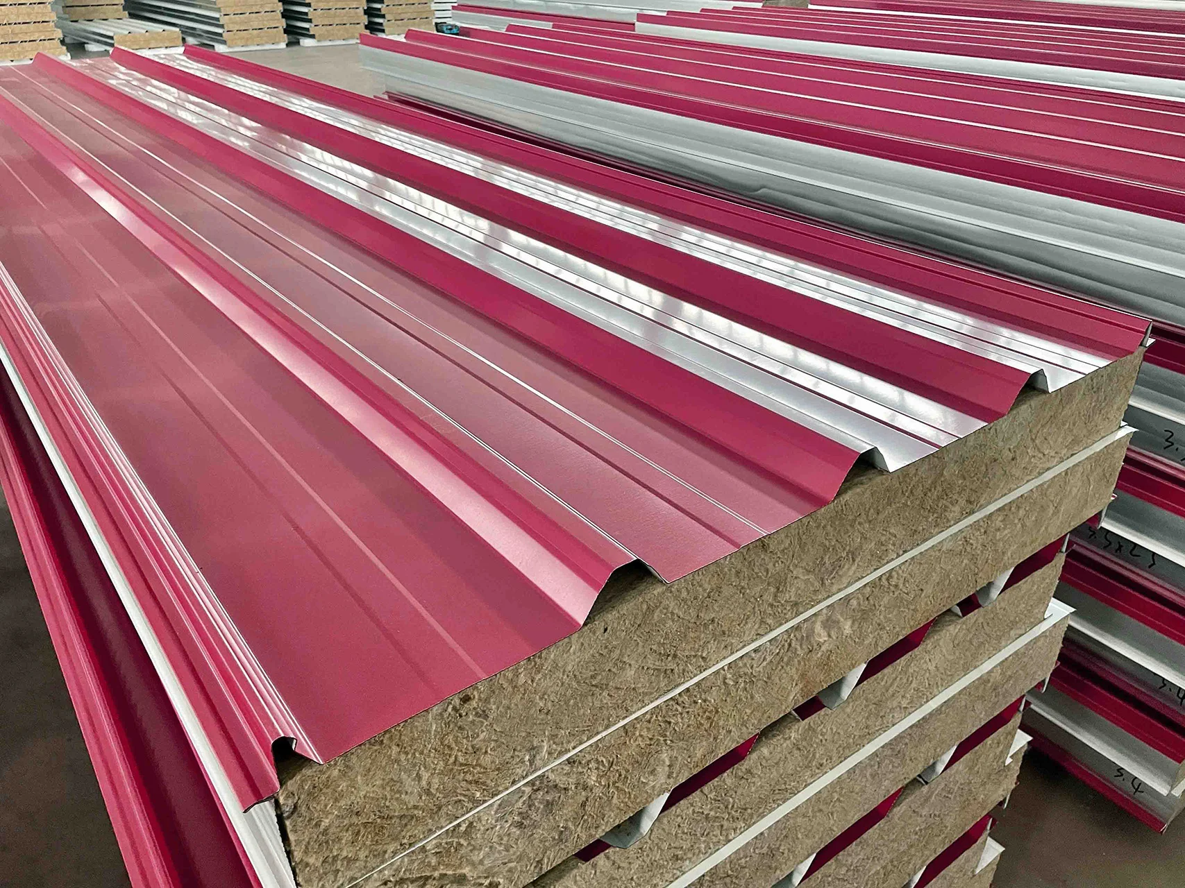 Insulated metal roofing panels Corrugated metal roofing panels Rock wool sandwich board