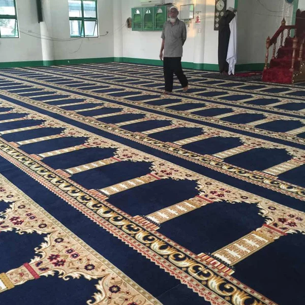 
Muslim mosque Prayer Carpet customized patterns 4*25 m roll carpets with Action backing carpet for mosque 