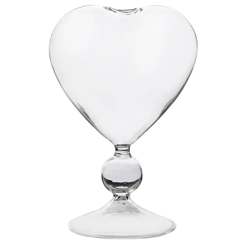 amazon top seller hot selling Heart Glass 215ml  fancy martini unique creative  glass cocktail cups bar set glass