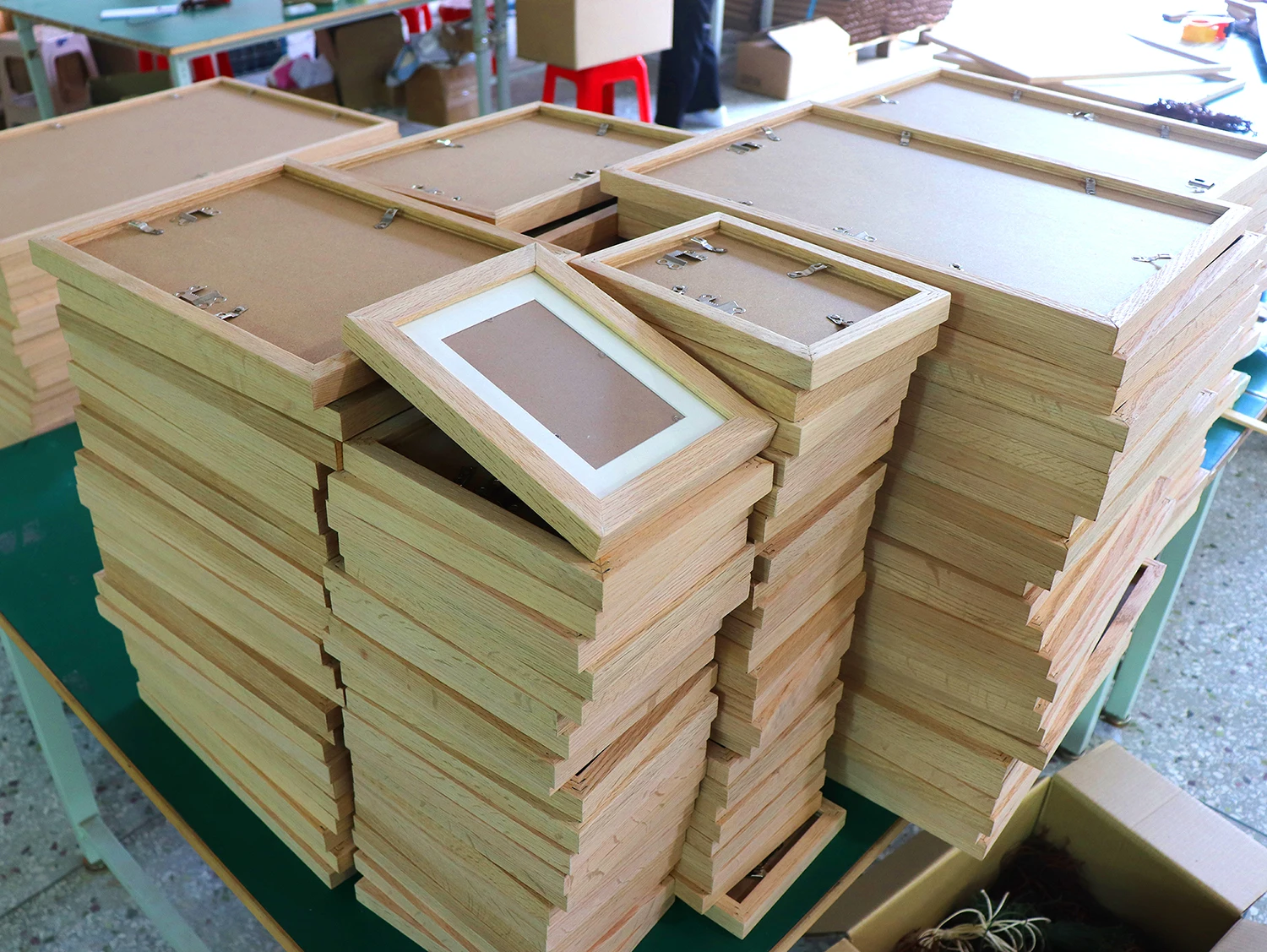 Nordic elegant large custom A3 A4 oak photo frame Picture frame solid wood photo frame