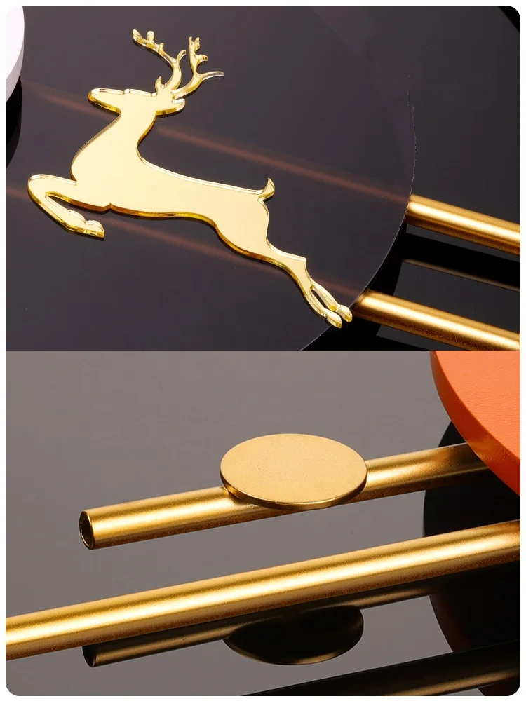 Wholesale European Abstract Simplicity Light Luxury Creative Fashion Wall Clock for Living Room