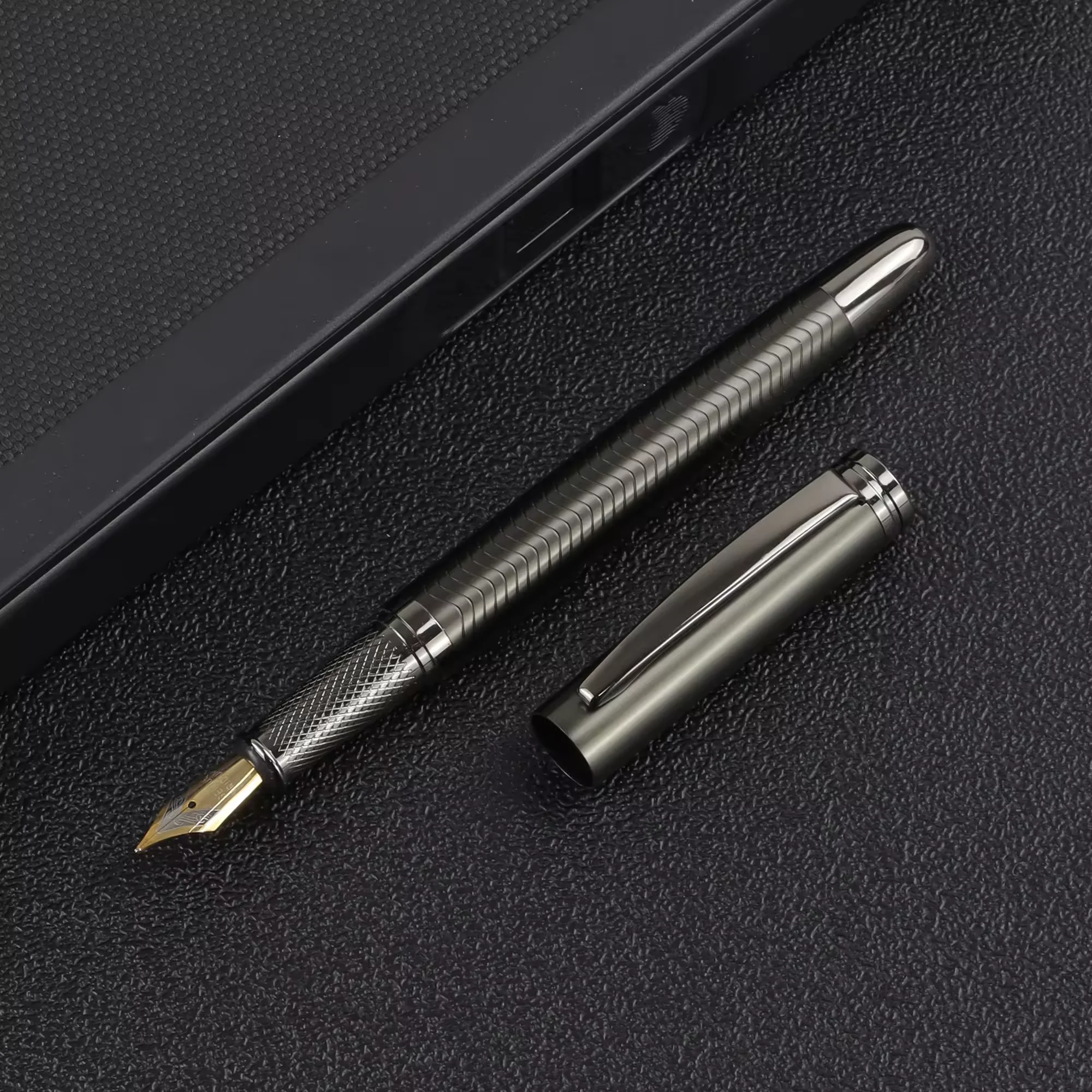 New Metal Engraved Pen Advertising Gift High-end Business Sculpture Printing LOGO