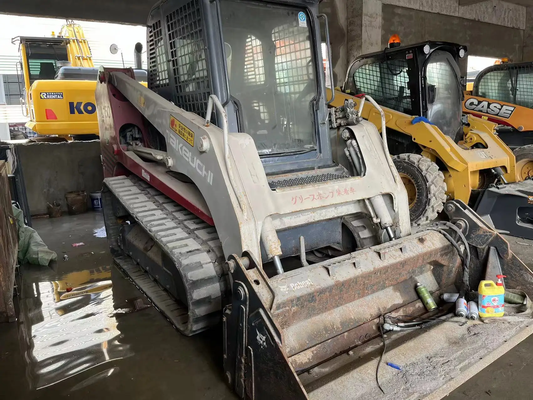 Second hand made in Japan Takeuchi tracked skid steer TL150 rare stock ready to ship