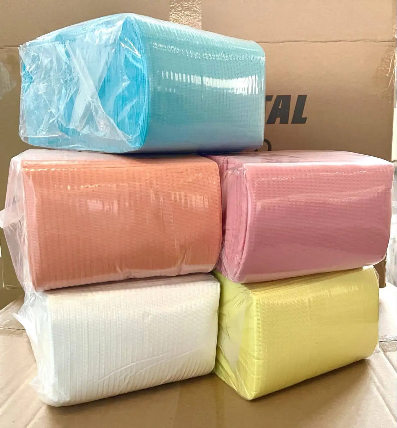Hot Selling 125pcs/pack Nail Art Table Mat Disposable Clean Pad Beauty Nail Care Polish Waterproof Manicure Tool Lint Paper