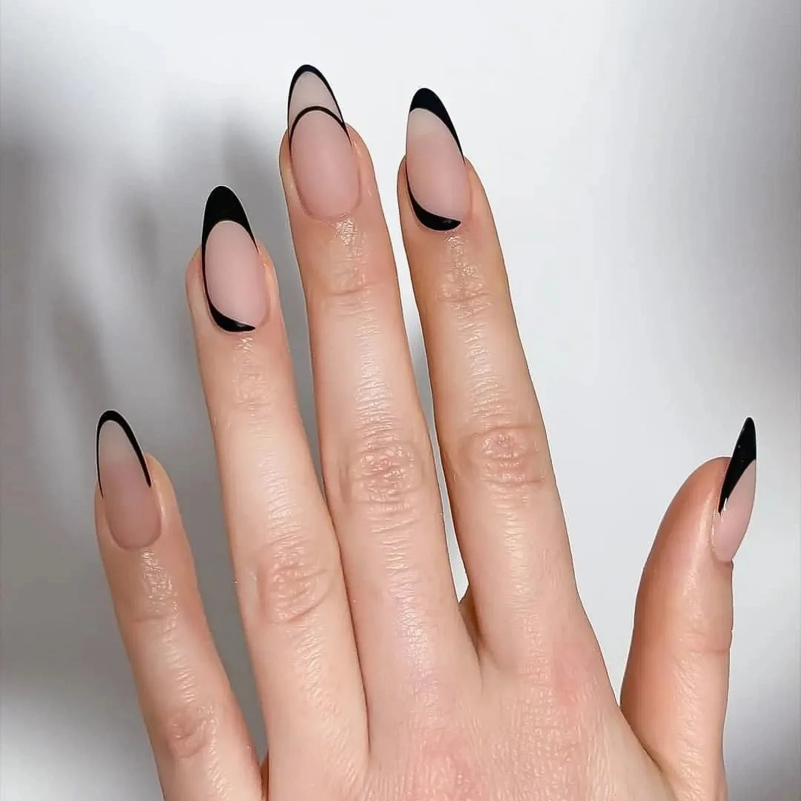 Wholesale Price French Style Black Line Wearing Artificial Nails Press On False Nail Tips