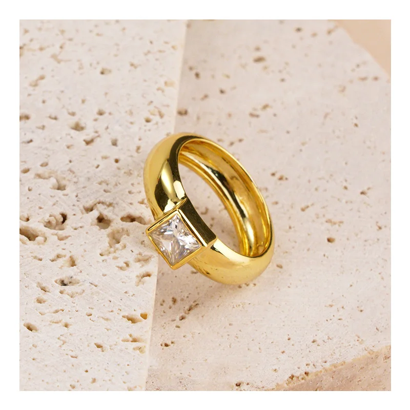 free video and picture Fine Jewelry Square Moissanite Ring 925 Silver Rings Gold Plated Square Moissanite Women Rings