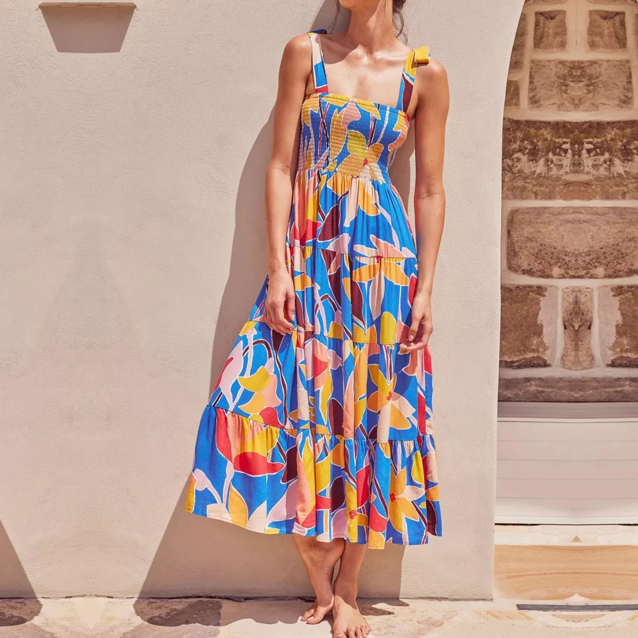 Женское пляжное платье в полоску