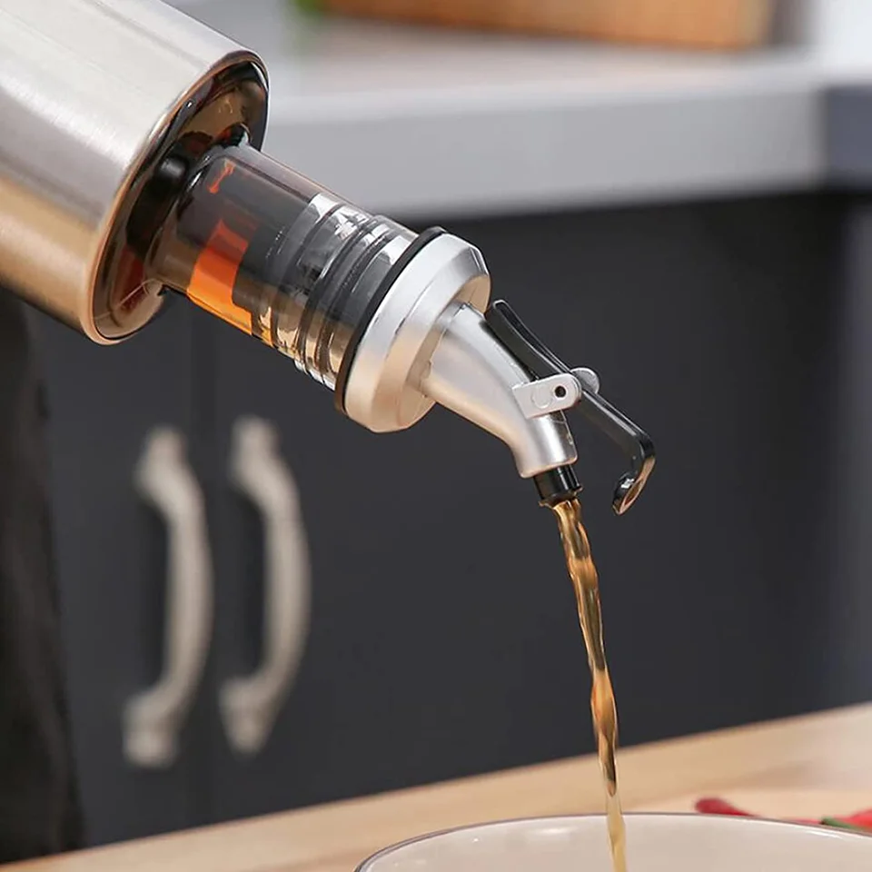 Olive Oil Sprayer Vinegar Bottles  Plastic Nozzle Sprayer Liquor Dispenser