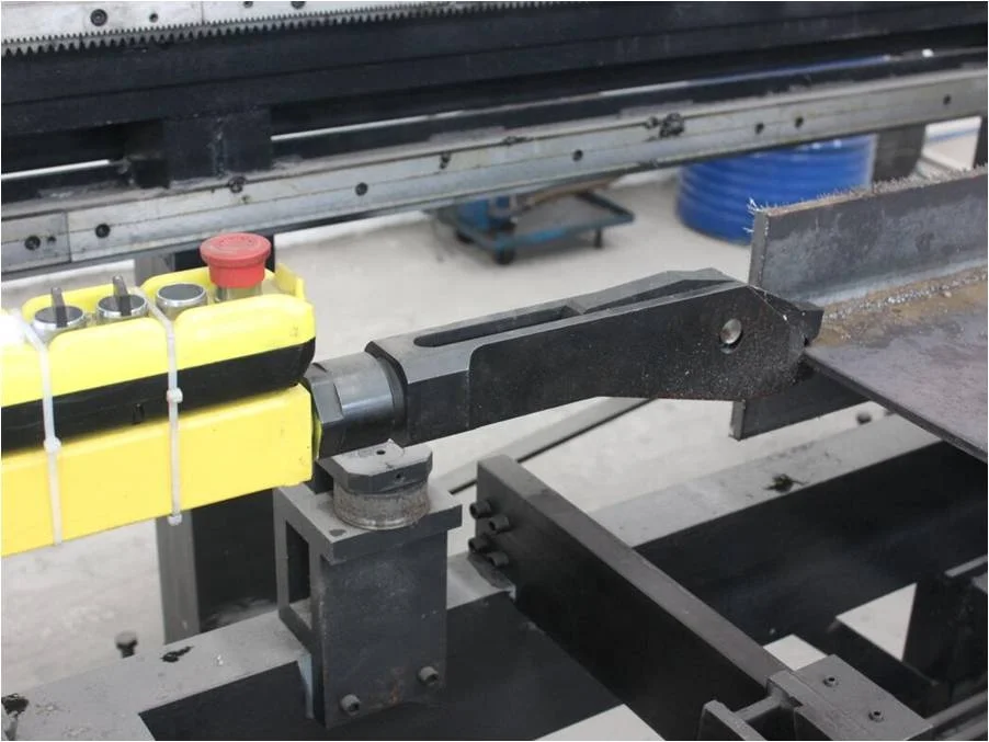 
Professional Manufacturer Band Sawing Cutting Machine Metal Band Saw Machine 