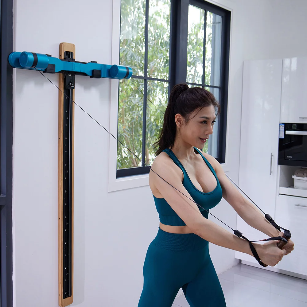 Home gym equipment squat training with hip thrust