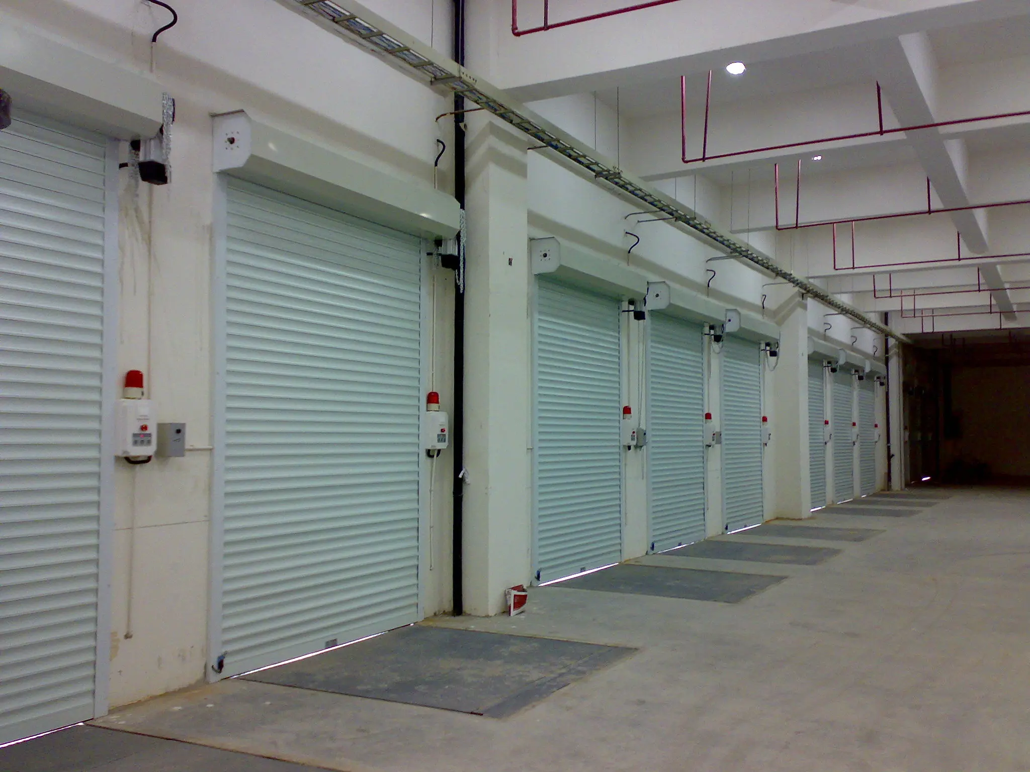 Wholesale Modern Smart Aluminum Roller Sliding Door Solid Metal Interior Exterior Roll-Up Garage Warehouse Anti-Theft Lock