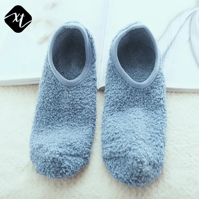 Cozy Fuzzy Winter Women Girl Yoga Fluffy No Show House Floor Socks with non slip sole