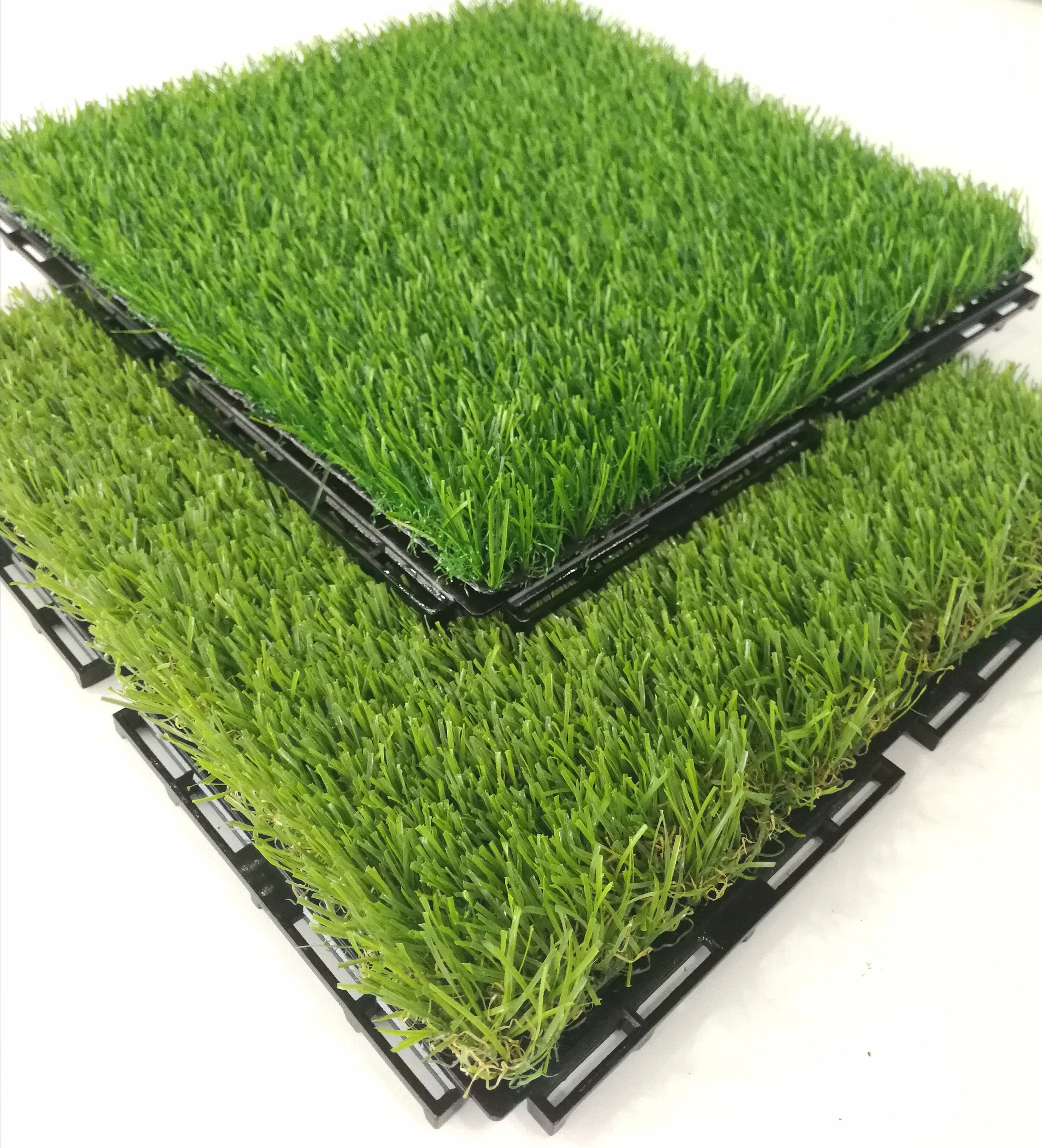 12 x 12 inch grass deck tile, garden deck tiles, pavimento esterno