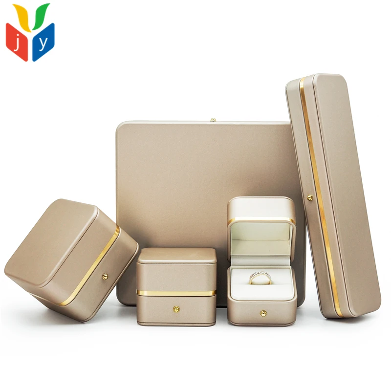 gold PU leather jewelry boxes packaging luxury necklace custom jewelry box