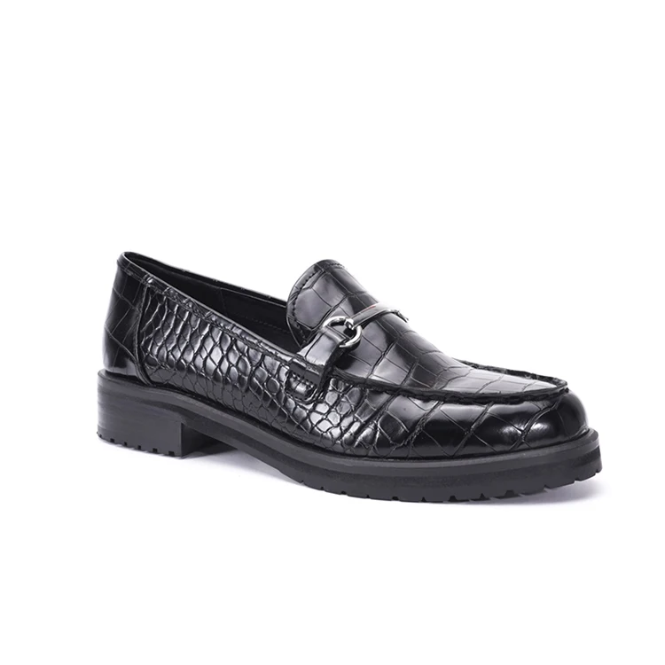 Custom 2021 designer pump luxury genuine leather causal dslr girls dresses platform pumps chain loafer women loafers shoes