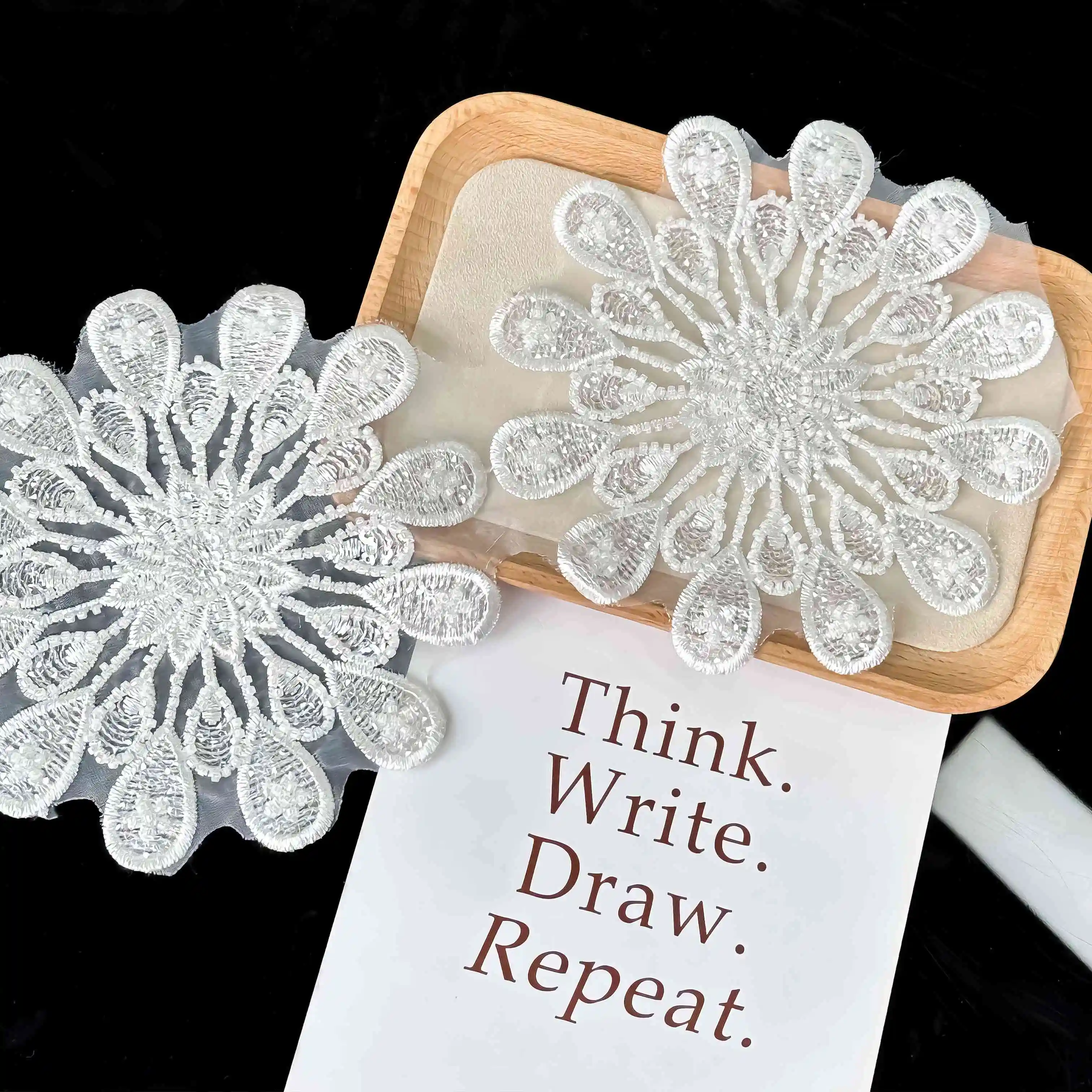 Wholesale Spot Clothing Accessories White Border Polyester Lace Border Tulle Organza Lace Weddings Beaded Ribbon Factory Direct