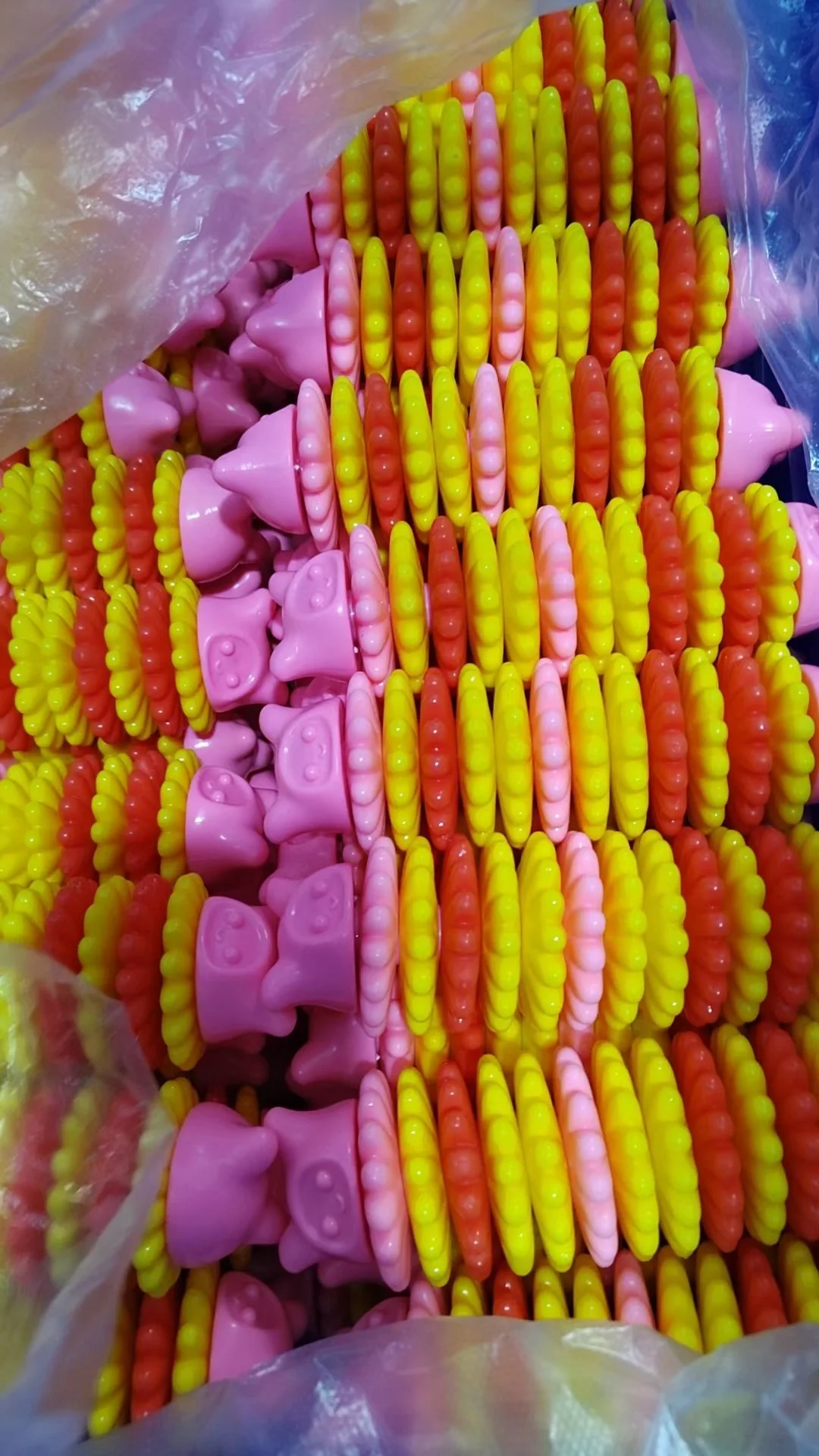 2024 Yiwu New Arrivals Colorful Gear Swivel Teeth Health Bite Dogs Toys Ring Perro Juguete Pets Products