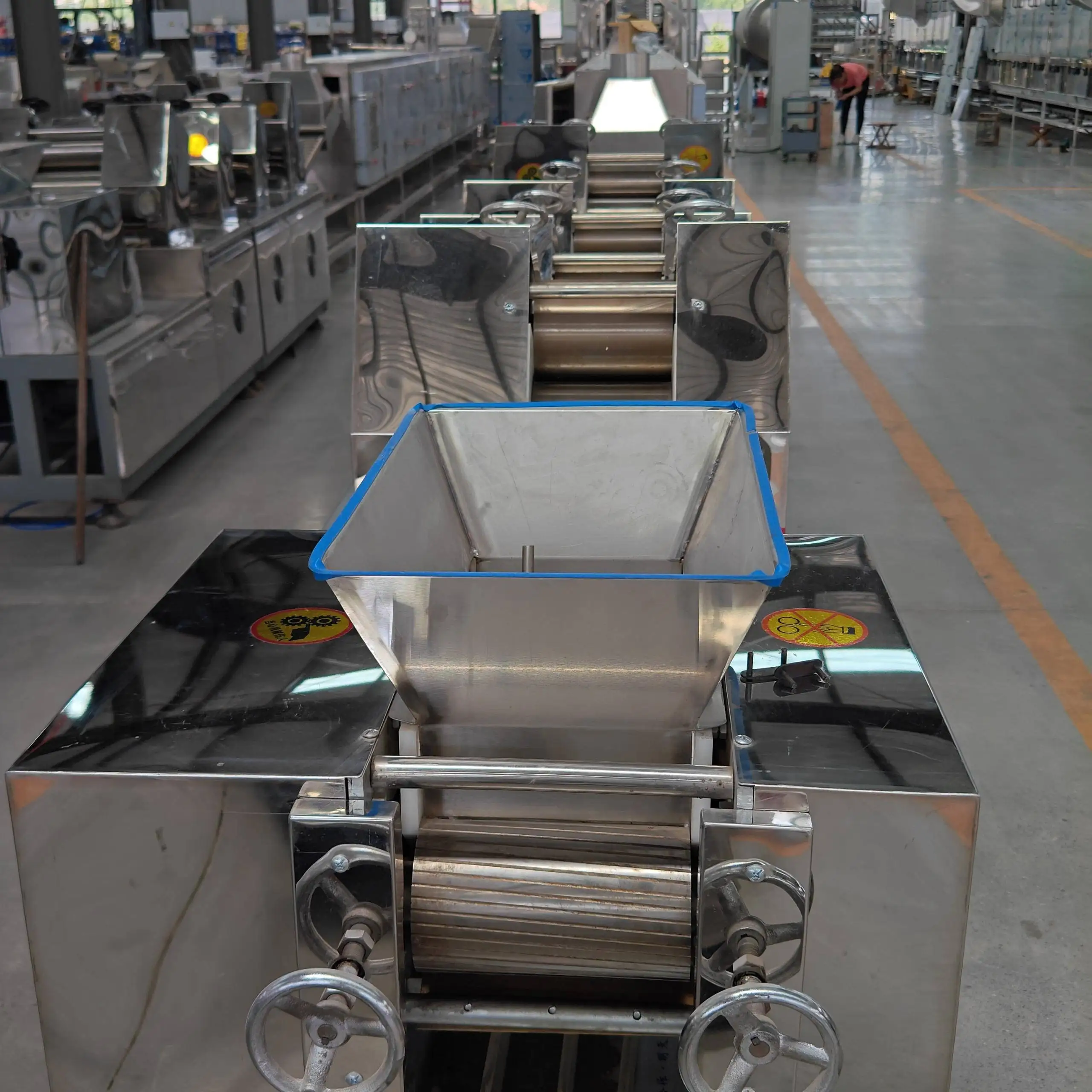 Fried Instant Noodle Production Line/indomie noodle making machine/Ramen Noodle Machine
