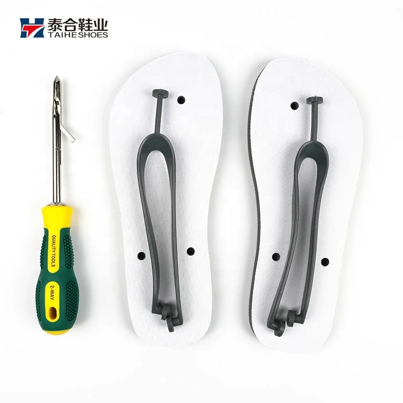 Оптовая продажа недорогие шлепанцы с сублимационной печатью на заказ разные цвета пустых тапочек