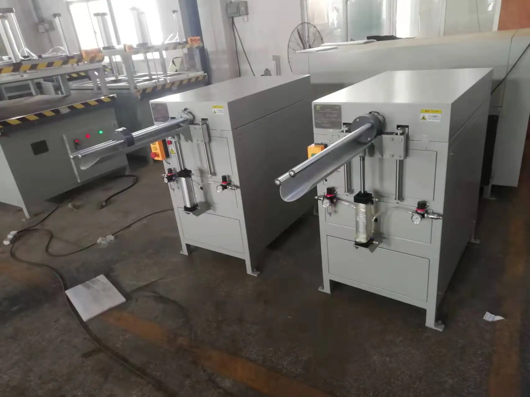 Newly arrived 0.4kw pillow packing machine pillow filling machines for sale