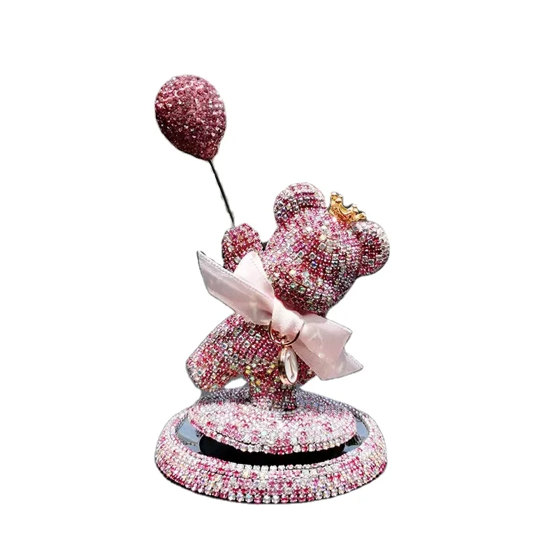 Оптовая продажа, инкрустированный алмазным медведем, ароматерапия, автомобильный освежитель воздуха, новые автомобильные роскошные украшения для приборной панели с центральным управлением