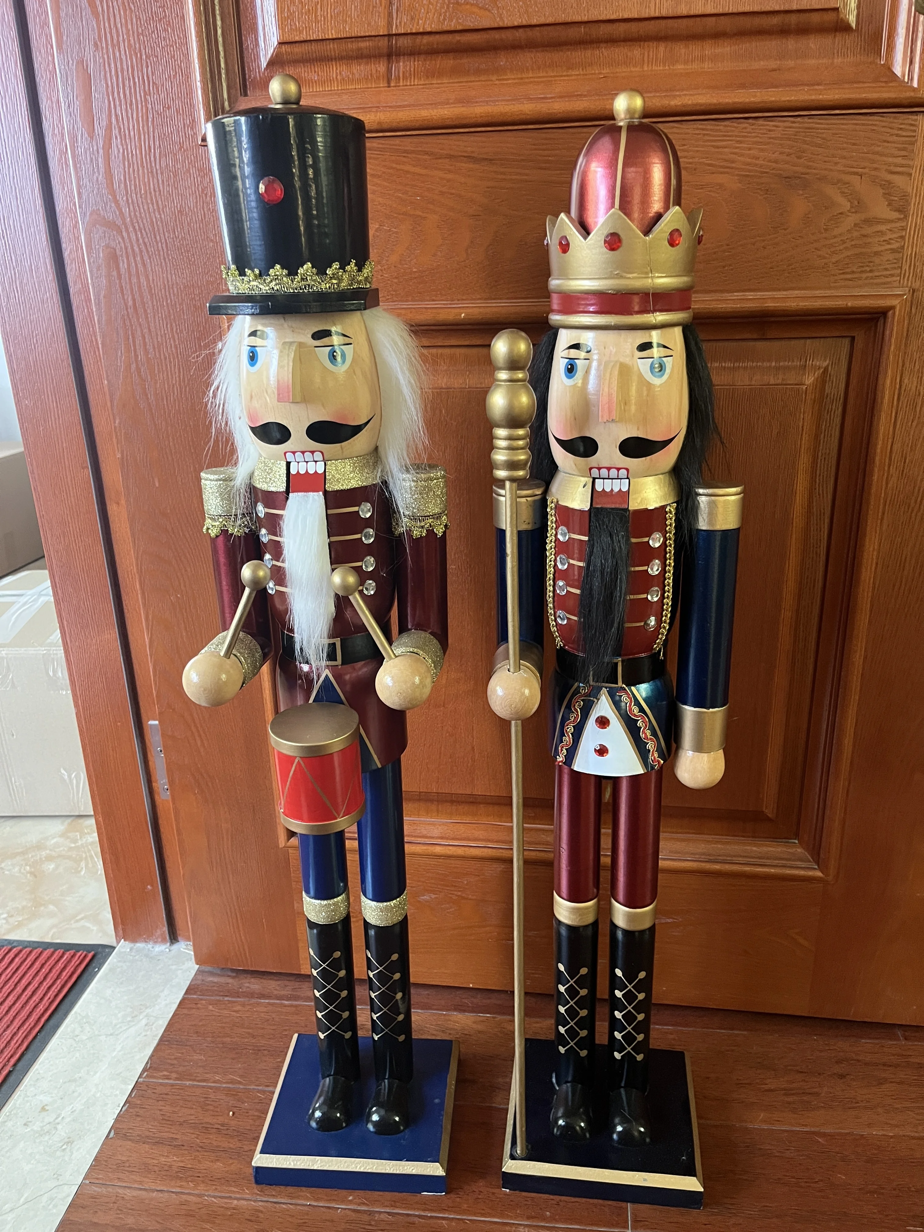 Wooden Puppets King Soldier Nutcracker Christmas decoration figure