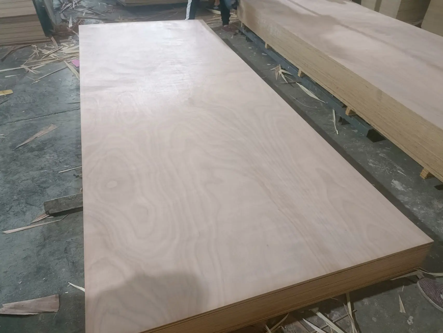 Red Hardwood Meranti Lauan Plywood Commercial Plywood manufacture