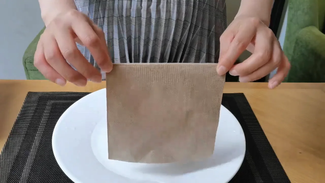 High quality recycled eco-friendly paper napkins multi-size wood color folded paper napkins restaurant custom logo paper napkins